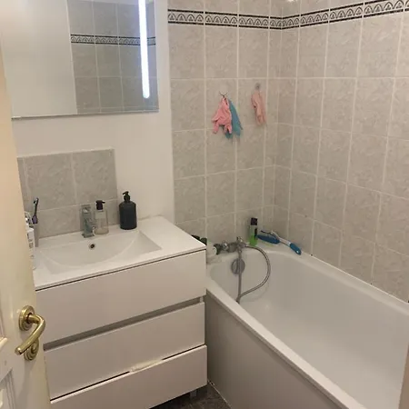 Apartamento Appart Haut Standing Suresnes
